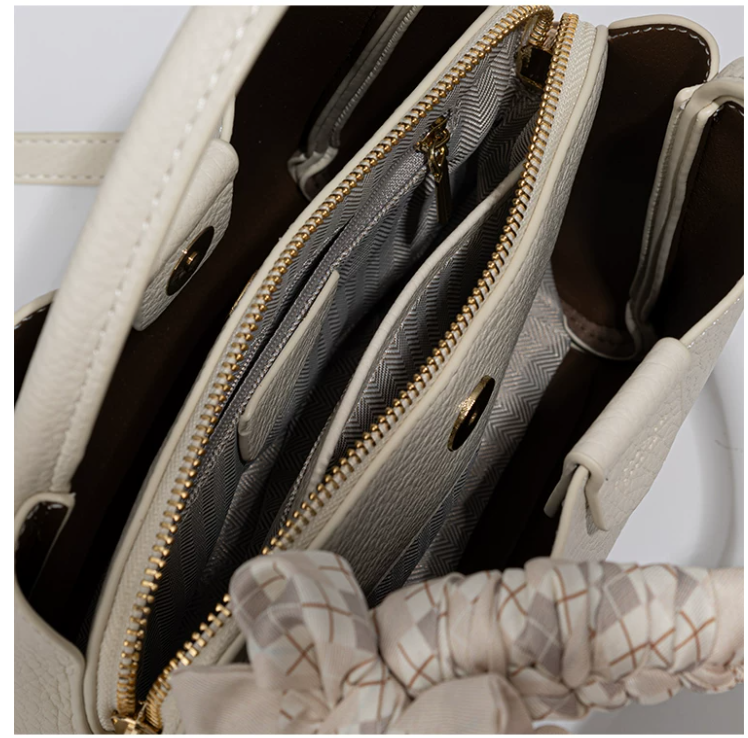 Elara Mini Handbag